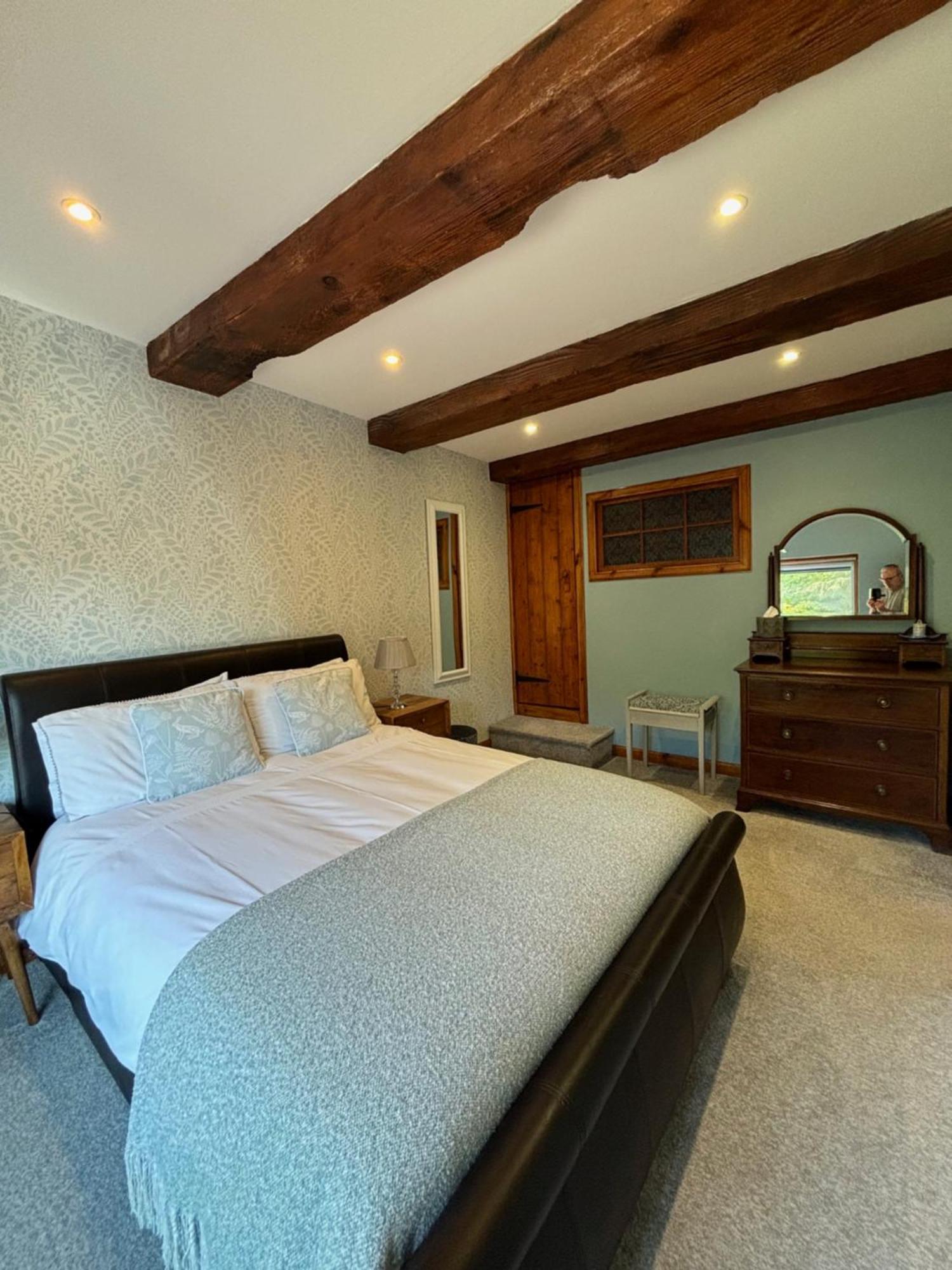 포트로즈 Cosy Coastal Hideaway With Incredible Sea Views 아파트 외부 사진